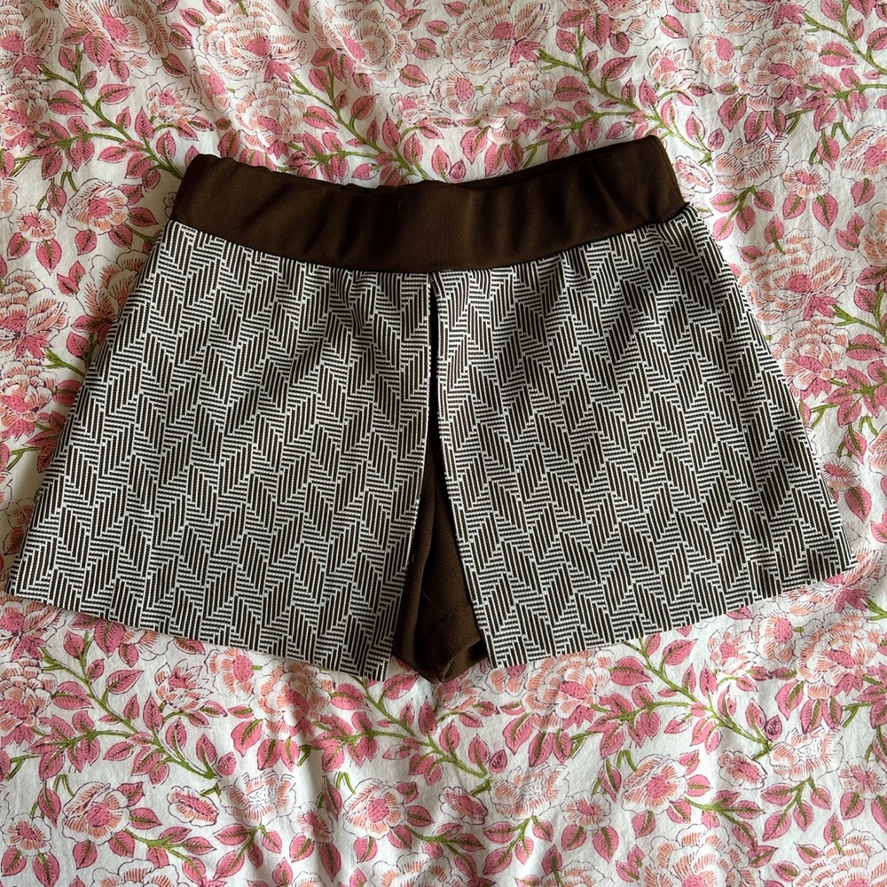 Vintage authentic 1960s Russ Girl hide and seek skort
